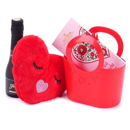 03000084_kunststoff-geschenktasche-mit-pluschherz