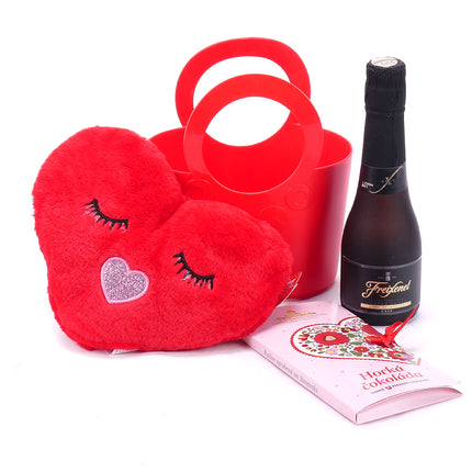 03000084_kunststoff-geschenktasche-mit-pluschherz