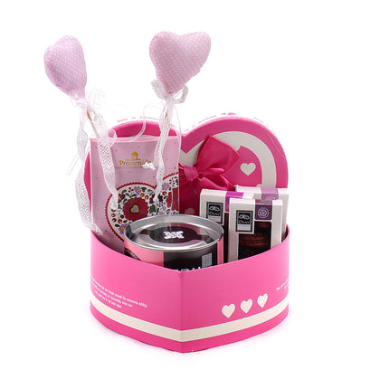 03000142_herz-geschenkbox-mit-schokolade
