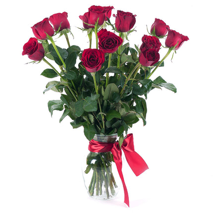 03000488_diy-rote-schnittrosen-fur-die-vase