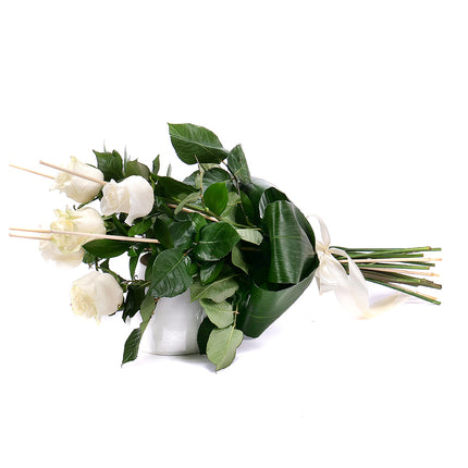 03000513_liebesbeweis-cremefarbene-rosen