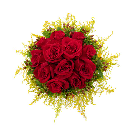 03000585_elite-rote-rosen-mit-hypericum-und-solidago