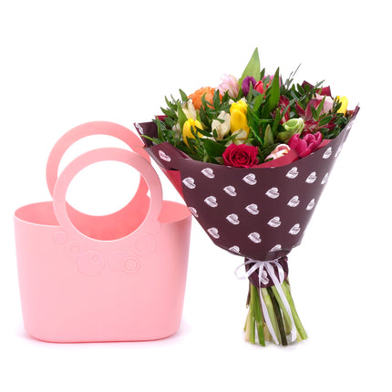 03001062_blumentasche-sweet-mit-tulpen-alstroemerien-und-rosen
