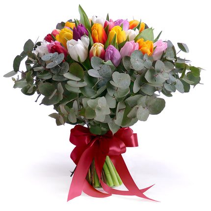 03001071_strauss-aus-farbigen-tulpen-und-eukalyptus