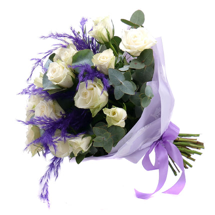 03001509_sweet-weisse-rosen-und-cortaderia