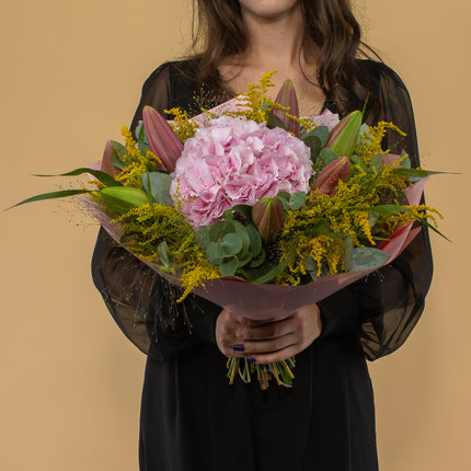 03001639_sweet-rosa-hortensie-und-rosa-lilien