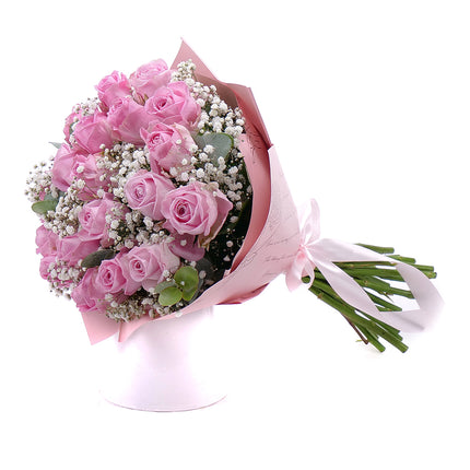 03001670_sweet-rosa-rosen-mit-schleierkraut