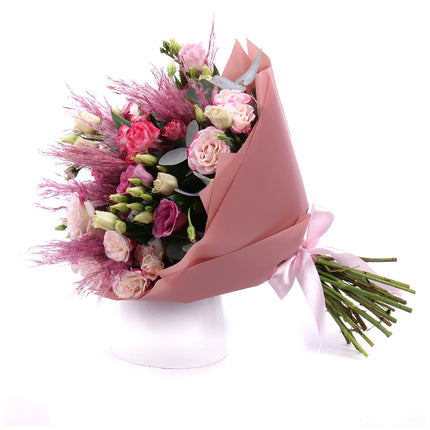 03001823_sweet-rosa-lisianthus-und-sprayrosen
