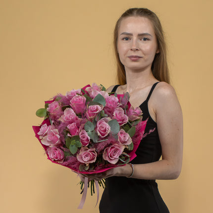 03001826_sweet-rosa-rosen-schleierkraut-und-cortaderia