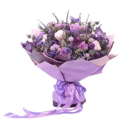 03001843_irigo-trockenstrauss-mit-violettem-strandflieder-und-praparierten-rosafarbenen-sowie-violetten-rosen