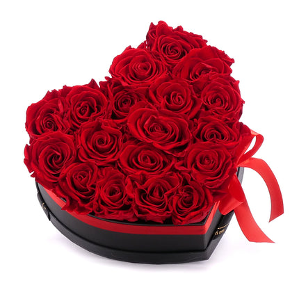 03001858_in-eterno-schwarze-herzbox-for-you-s-mit-18-rosen-monalisa-red