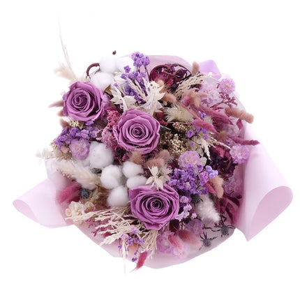 03001952_irigo-trockenstrauss-mit-praparierten-rosen-monalisa-lilac-baumwolle-und-pampasgras
