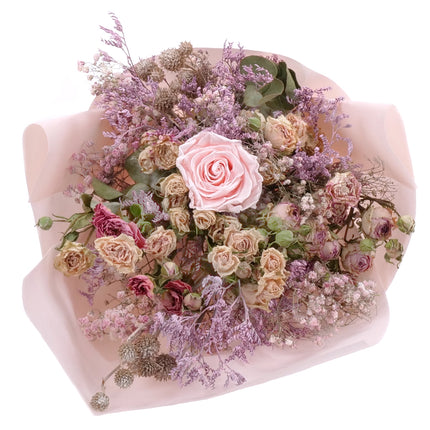 03001997_irigo-trockenstrauss-mit-praparierter-rose-monalisa-pink-champagne-und-rosa-dekorationen