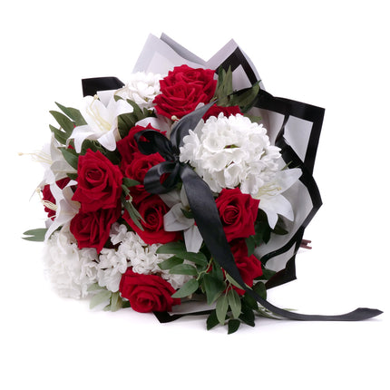 03002021_irigo-trauerstrauss-mit-roten-rosen-hortensie-und-lilie