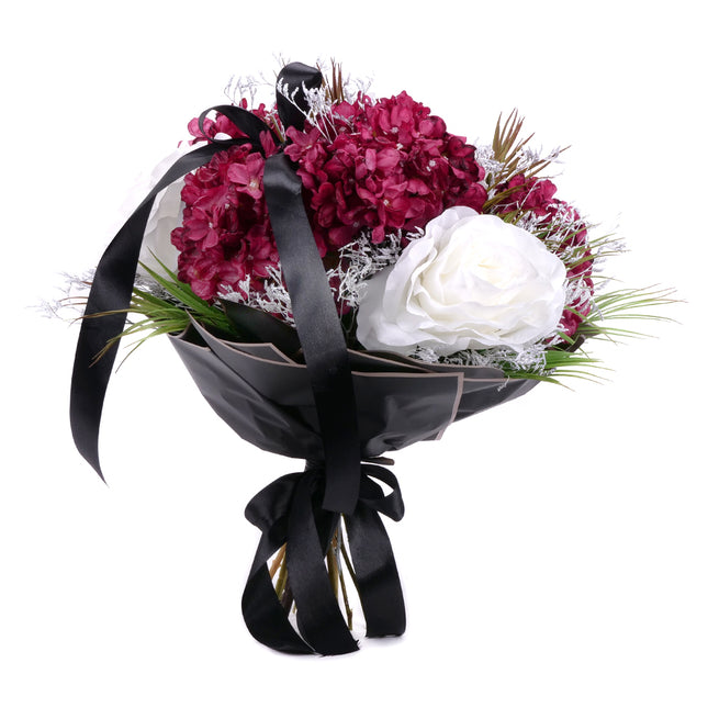 03002022_irigo-trauerstrauss-mit-bordeauxroten-hortensien-rosen-und-strandflieder