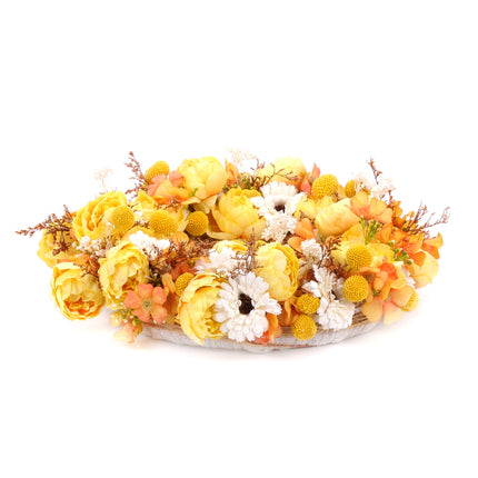 03002025_irigo-strohkranz-mit-gelben-und-orangefarbenen-blumen-und-craspedia