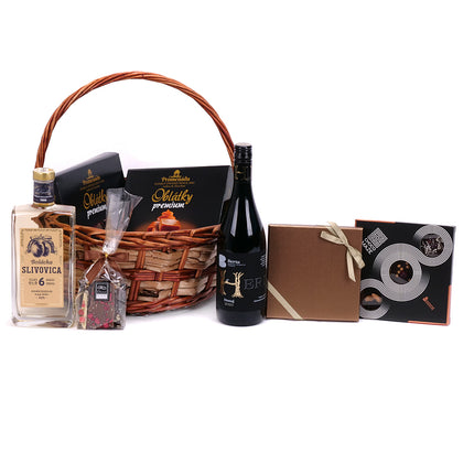 03002035_geschenkkorb-aus-weide-mit-bosacka-slivovica