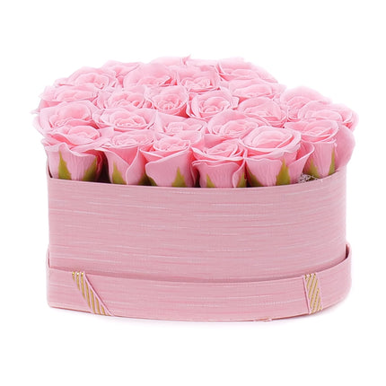 03002042_irigo-rosa-herzbox-m-mit-25-parfume-duftrosen