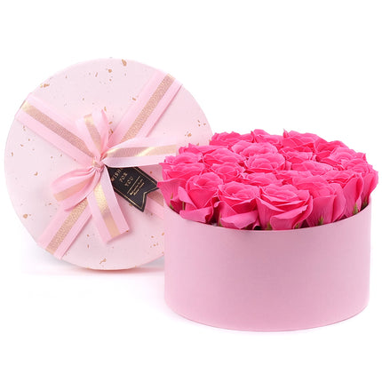 03002055_irigo-runde-rosa-box-m-mit-22-parfume-duftrosen