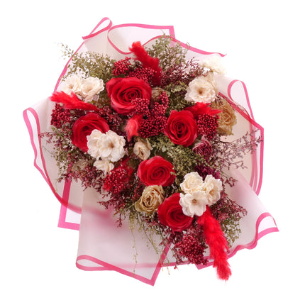 03002074_irigo-roter-trockenstrauss-parfume-mit-duftenden-rosen