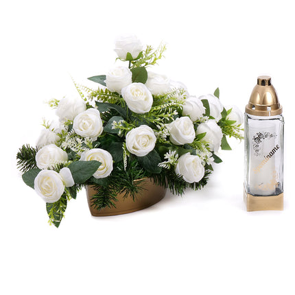 03002132_trauergesteck-irigo-mit-weissen-rosen-und-einer-gedenkkerze