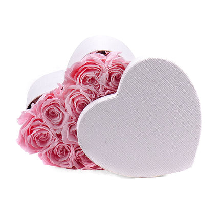 03100481_in-eterno-weisses-herz-s-mit-13-rosa-rosen