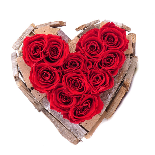 03100660_in-eterno-herzformige-holzbox-mit-11-roten-rosen