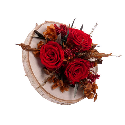 03100732_in-eterno-rote-rosen-auf-holz
