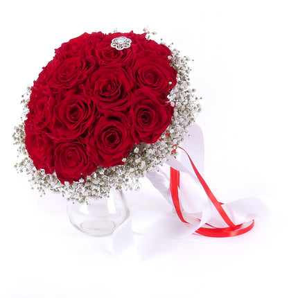 03100833_in-eterno-brautstrauss-mit-roten-rosen