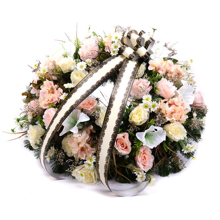 03101101_irigo-trauerkranz-mit-apricotfarbenen-und-cremefarbenen-blumen