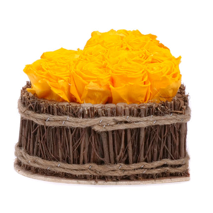 03101548_in-eterno-weidenherz-mit-11-rosen-monalisa-saffron-yellow