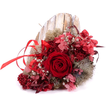 10000246_in-eterno-holzherz-mit-monalisa-red-hortensie-und-diosmi
