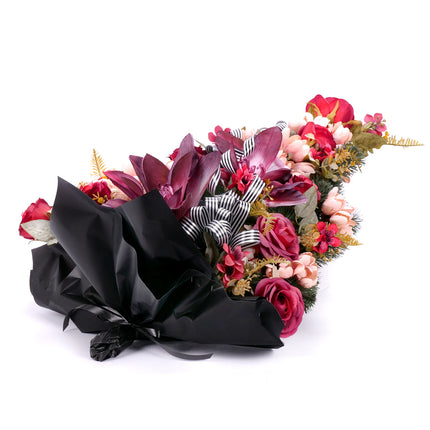 10000260_irigo-trauerstrauss-mit-schaumstoffmagnolie-bordeauxroten-rosen-und-apricotfarbenen-blumen
