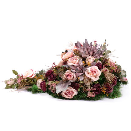 10000266_irigo-trauerherz-mit-schaumstoffmagnolie-und-rosafarbenen-sowie-bordeauxroten-blumen