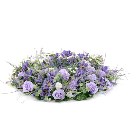 10000271_irigo-trauerkranz-mit-violetten-blumen